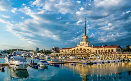Круиз на яхте из Геленджика в Сочи